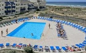 Cosy T2 Front De Mer Piscine Parking Terrasse